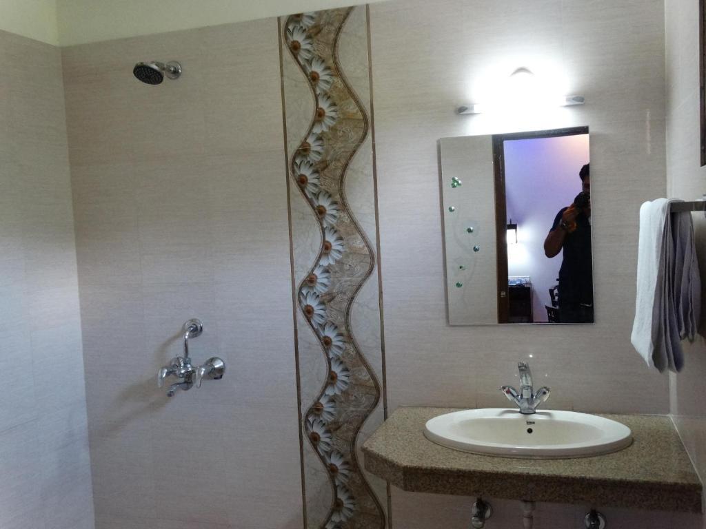Hotel Tourist Rest House Agra Екстер'єр фото